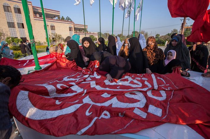پرچم گنبد مطهر عباسی