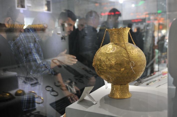 Large numbers of pilgrims have visited the Al-Kafeel Museum for Treasures and Manuscripts during the Ziyarat Arba'een.