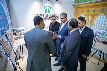 مستشار الملحقية الثقافية العراقية يطّلع على جناح العتبة العبّاسيّة المقدّسة في معرض طهران