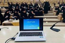 مركز الثقافة الأسرية يواصل تقديم محاضراته لملاكات الشُعَب النسوية