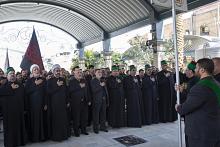 خَدَمة العتبتين المقدستين يحيون ذكرى شهادة الإمام جعفر الصادق (عليه السلام)