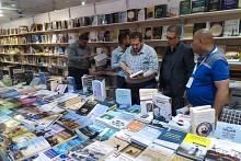 وفد متحف الكفيل يزور معرض بغداد الدولي لإثراء مكتبته بالمصادر المتخصّصة بالمتاحف والآثار