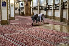 قسم الشؤون الخدمية يهيِّئُ سراديب العتبة العباسية المقدسة لزيارة النصف من شعبان
