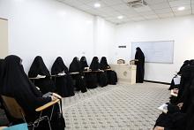 معهد القرآن الكريم النسوي يقيم دورة تخصصية في كتابة البحث العلمي