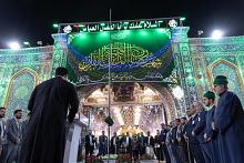 العتبة العباسية ترفع راية الإمام الحسن (عليه السلام) بذكرى ولادته