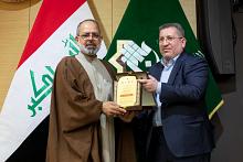 في اليوم الثاني من مؤتمر السيد المجاهد.. العتبة العباسية المقدسة تكرم المشاركين في فعاليات الجلستين الصباحيتين