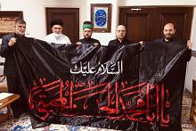 وفد العتبة العباسية المقدسة يسلّم راية الإمام الحسن (عليه السلام) إلى إدارة مرقد الشاه عبد العظيم الحسني