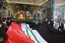 دخول طلبة الجامعات المشاركين في حفل التخرّج المركزيّ إلى مرقد الإمام الحسين (عليه السلام)