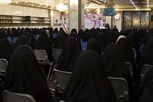 بمشاركة (192) طالبةً: شعبة التوجيه الدينيّ النسويّ تختتمُ برنامجَها الحواريّ لطالبات الأقسام الداخليّة