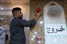 قسم الصيانة ينفذ أعمال إدامة منظومات الإنذار المبكّر في صحن مرقد أبي الفضل العباس (عليه السلام)