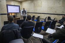 لملاكاته.. قسم الإعلام ينظّم دورة تدريبية لتطوير مهارات التقديم التلفزيوني