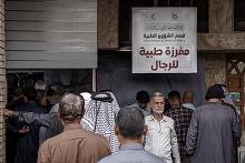 في ليالي الجمع.. قسم الشؤون الطبية يقدم خدماته للزائرين بالتعاون مع متطوعي هيأة الجود