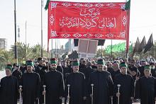 موكب أهالي كربلاء يحيي ذكرى استشهاد مسلم بن عقيل في مسجد الكوفة