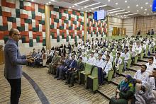 جامعة الكفيل تقيم بالتعاون مع قسم الشؤون الفكرية ندوةً حول التطرّف الفكري وأساليبه وأسبابه