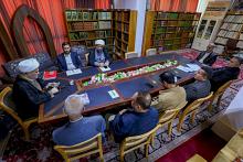قسم شؤون المعارف يعقد اجتماعًا لمناقشة موضوعات مجلة تراث البصرة المحكمة