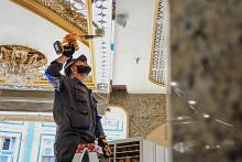 قسم الصيانة يجري أعمال الإدامة لمنظومة الإنذار المبكر في الصحن الشريف ومحيطه