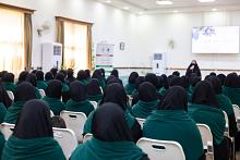 المشاركات في برنامج (واحة الثقافة) يشدن بموضوعاته الأسرية والاجتماعية