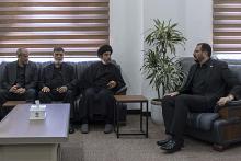 وفد العتبة العباسية المقدسة يزور جامعة العميد ويبارك نيل كلية الصيدلة الاعتماد البرامجي الكامل