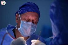 بعمليّةٍ نوعيّة.. أطبّاءُ مستشفى الكفيل ينجحون بمعالجة طفلٍ يعاني من استسقاء الدماغ