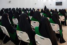 شعبة مدارس الكفيل النسوية تنظّم برنامجًا ثقافياً للمشاركات في دورة  إعداد خادمات الكفيل