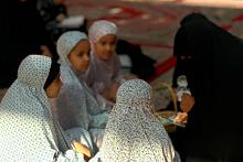 شعبة التوجيه النسوي تنظم مسابقة للأطفال في صحن مرقد أبي الفضل العباس (عليه السلام)