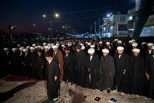 إقامة أطول صلاة جماعة موحدة لزائري الأربعين ممتدة على طريق (يا حسين)