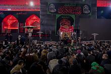 بالتعاون مع العتبتين المقدستين.. موكب أهالي كربلاء يحيي ذكرى وفاة السيدة زينب (عليها السلام)