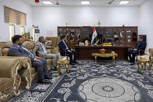 قسم العلاقات العامة يناقش مع جامعة كربلاء إقامة مراسم رفع راية الحزن داخل الجامعة