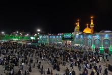 جموع الزائرين تُحيي ليلة الجمعة الأولى من شهر رمضان المبارك في كربلاء