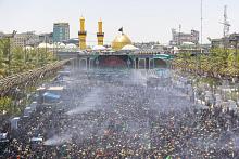بالصور.. نساء قبيلة بني أسد يتقدمن العشائر العراقية في مسيرة إحياء ذكرى دفن الأجساد الطاهرة