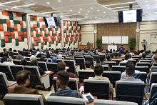 المجمع العلمي يواصل تنظيم فعّاليات المشروع القرآني لطلبة الجامعات