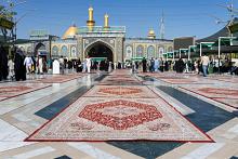 لتأدية مراسم الزيارة.. ملاكات قسم بين الحرمين تهيّئ الساحة الوسطية لاستقبال الزائرين في ليلة الجمعة
