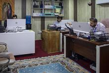 قسم المخازن: شعبة البيانات تدير العمليات المخزنية وتتابعها إلكترونيًّا