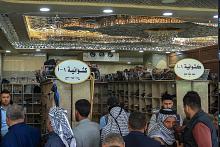 قسم الشؤون الخدمية يفتتح منافذ جديدة لحفظ أمانات زائري الشعبانية