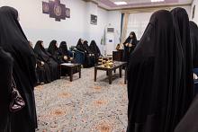 شعبة العلاقات النسوية تنظم جولة ميدانية لوفد جامعة ميسان في مركز الصديقة الطاهرة