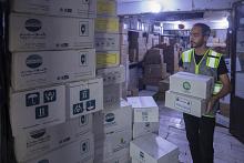 العتبة العباسية تستعد لإرسال قافلة مساعدات طبية لإغاثة الشعب اللبناني