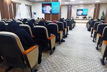 للعوائل المتعففة.. مركز الثقافة الأسرية ينظم برنامجه (واحة الثقافة)