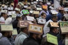 العتبة العباسية تحيي المراسم العبادية الخاصة بليلة القدر المباركة