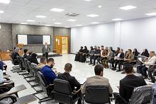 جامعة الكفيل تنظّم دورة في أساسيات التعليم الطبي