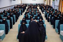 المشاركات في مخيم بنات العقيدة يُشدن ببرامجه وورشه الثقافية والعلمية المتنوعة