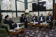 السيد الصافي يكرّم ملاكات قسم الشؤون الفكرية بعد عودتها من دورةٍ بتونس