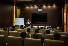 قسم العلاقات العامة ينظم برنامجًا لوفدٍ من مكتبة الحكيم في ميسان
