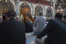 جموع الزائرين تشارك في قراءة دعاء الندبة عند مرقد أبي الفضل العباس (عليه السلام)