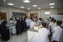 كلية التقنيات الصحية جامعة الكفيل: تجهيز مختبرات تُحاكي البيئة الواقعية لتعزيز مهارات الطلبة