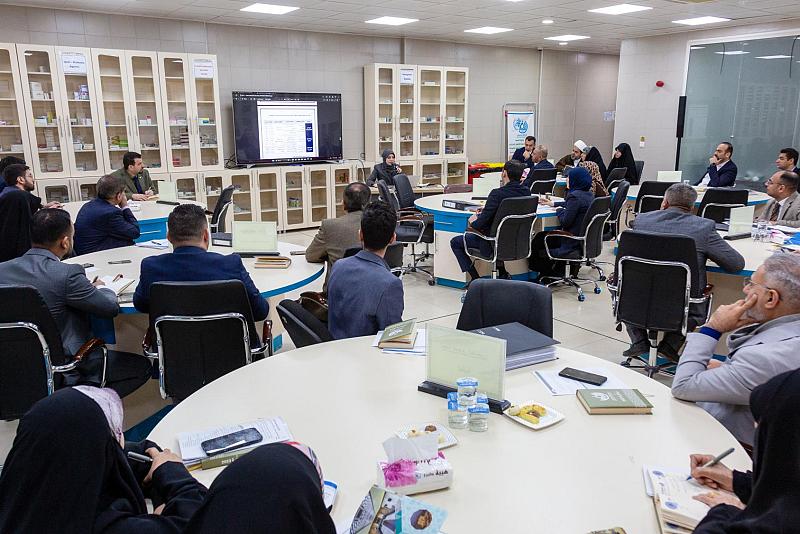 جامعة الكفيل تنظّم ورشة عملٍ حول بناء وتحديث الخطط الاستراتيجية