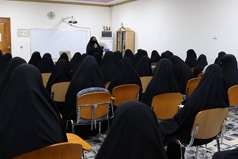 شعبة فاطمة بنت أسد للدراسات القرآنية تطلق دورة (ن والقلم) بنسختها الثانية