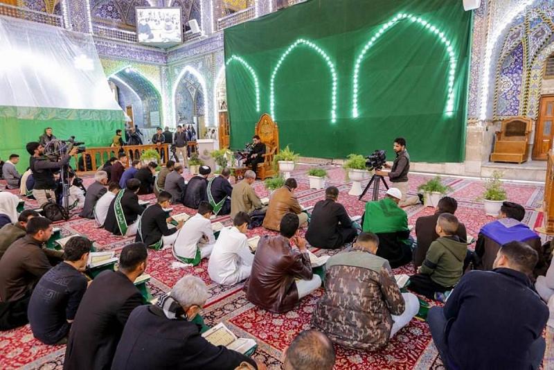 مركزُ الرسول الأعظم القرآنيّ يُشاطر مشروعَ عرش التلاوة في محفله الأسبوعيّ