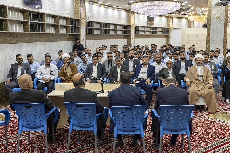 لتعزيز مفاهيم الخدمة.. مركز الامتثال الوظيفي يجتمع مع ملاكات المجمع العلمي للقرآن الكريم