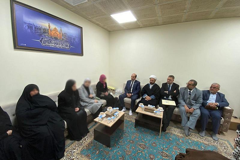 العتبة العباسية تبحث مع فريق التحقيق الدولي تعزيز التعاون لتوثيق جرائم التطرف