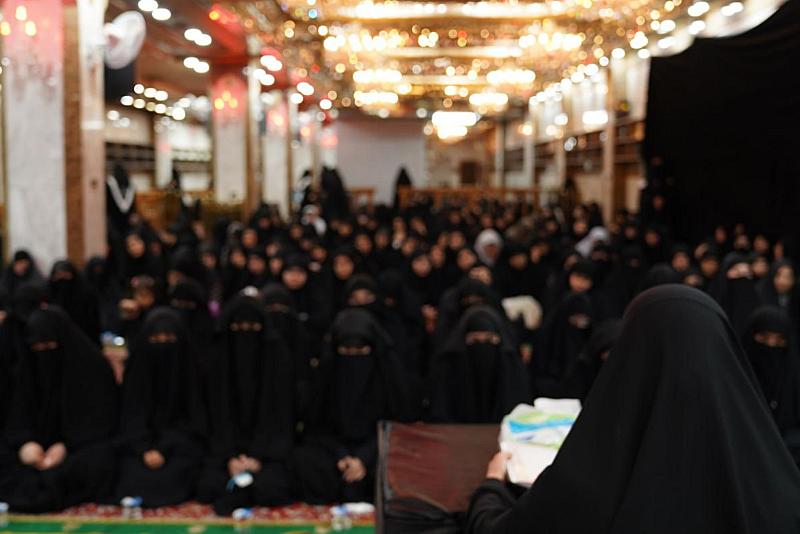 شُعبة التّوجيه الدّيني النسوي تختتمُ برنامجها العزائي السنوي في مرقد أبي الفضل العباس (عليه السلام)